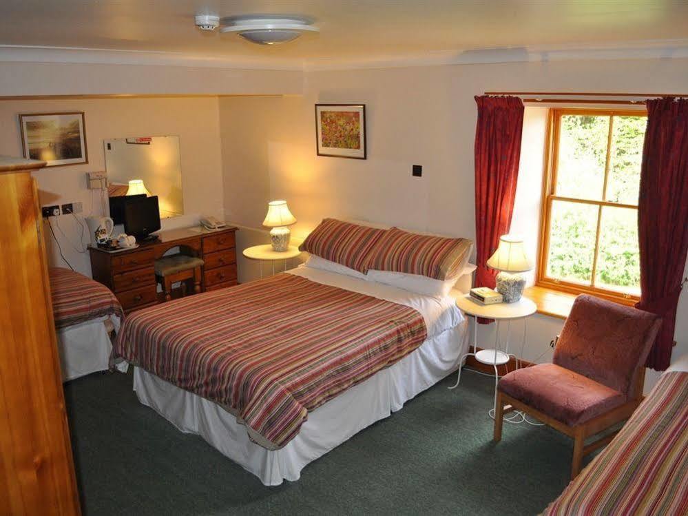 Redesdale Arms Hotel Otterburn Eksteriør billede